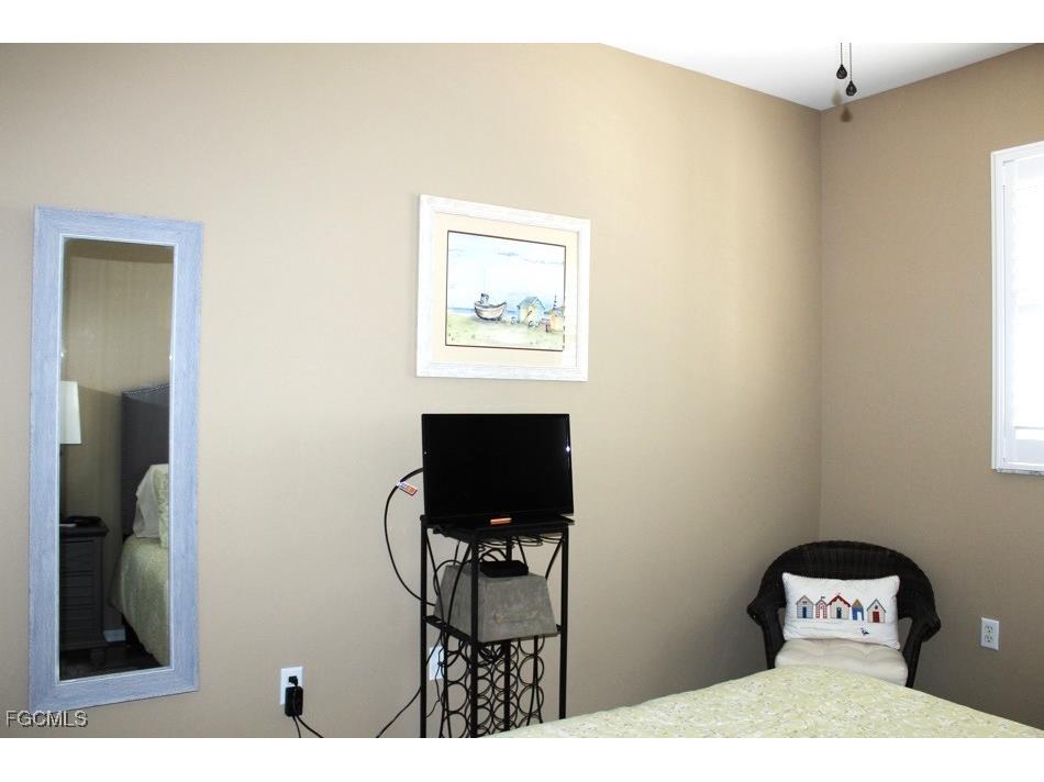 16685 Lake Circle Drive #1044 Fort Myers FL 33908 2025005427 image13