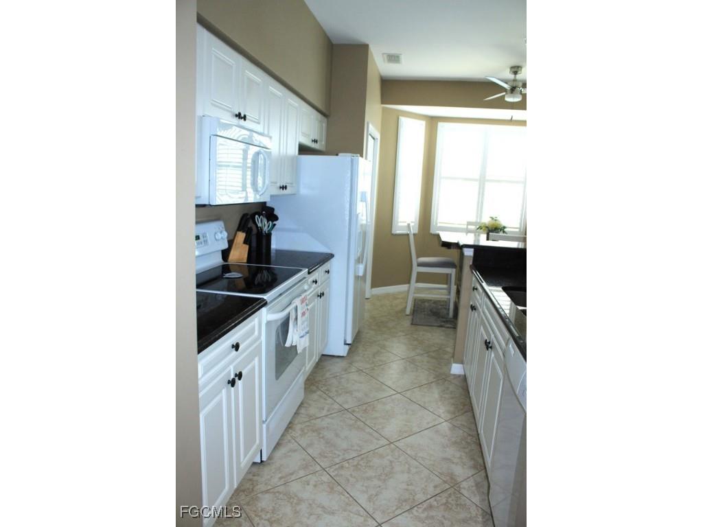 16685 Lake Circle Drive #1044 Fort Myers FL 33908 2025005427 image8
