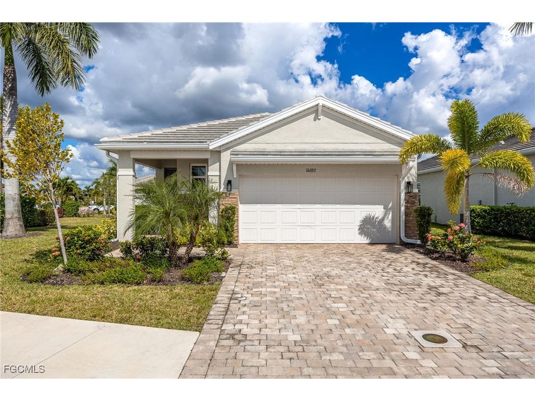 16697 Seasons Coast Drive Bonita Springs FL 34135 2025016216 image14