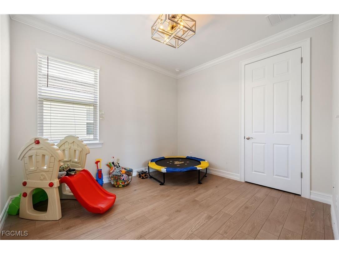 16697 Seasons Coast Drive Bonita Springs FL 34135 2025016216 image24