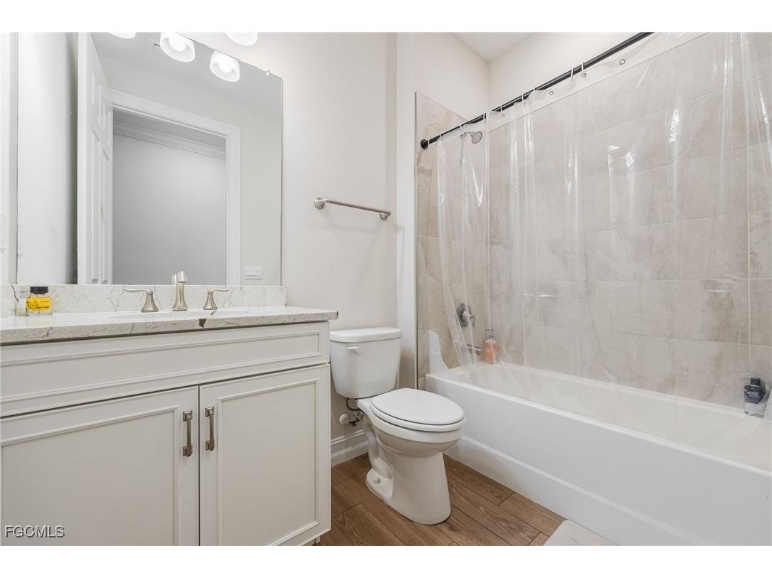 16697 Seasons Coast Drive Bonita Springs FL 34135 2025016216 image25