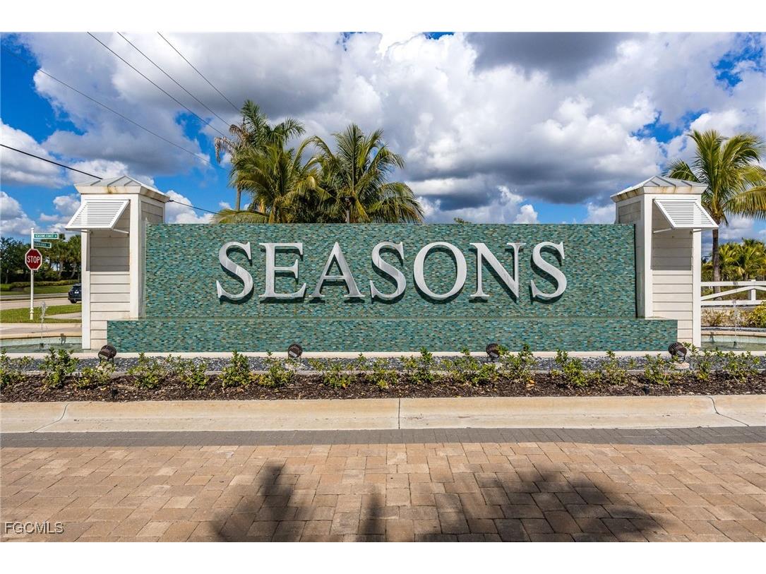 16697 Seasons Coast Drive Bonita Springs FL 34135 2025016216 image30