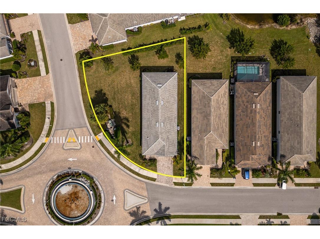 16697 Seasons Coast Drive Bonita Springs FL 34135 2025016216 image5