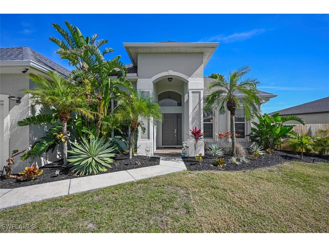 167 Blackstone Drive Fort Myers FL 33913 225013507 image1