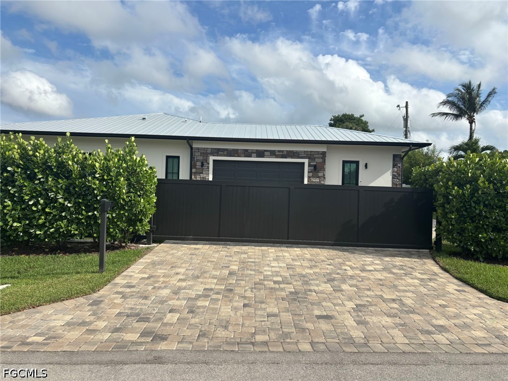 167 Burning Tree Drive Naples FL 34105 2026019508 image12