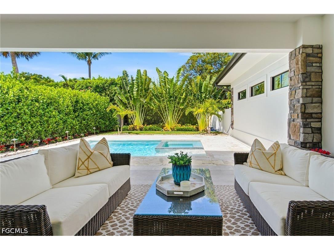 167 Burning Tree Drive Naples FL 34105 2026019508 image9