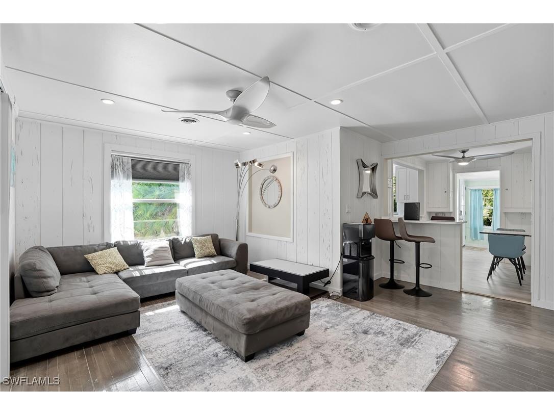 167 Coconut Drive Fort Myers Beach FL 33931 225071251 image10