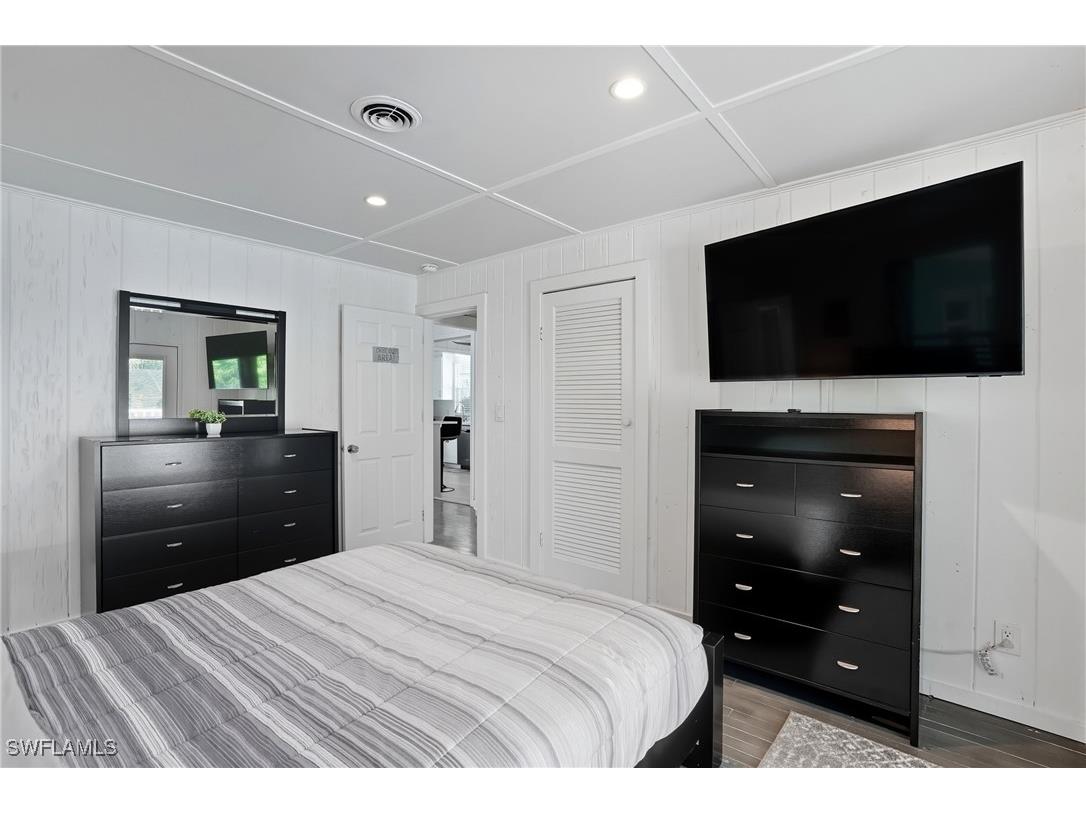 167 Coconut Drive Fort Myers Beach FL 33931 225071251 image15