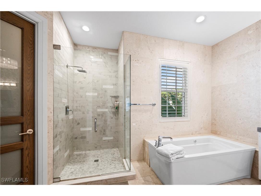 167 Colonade Circle Naples FL 34103 225066173 image19