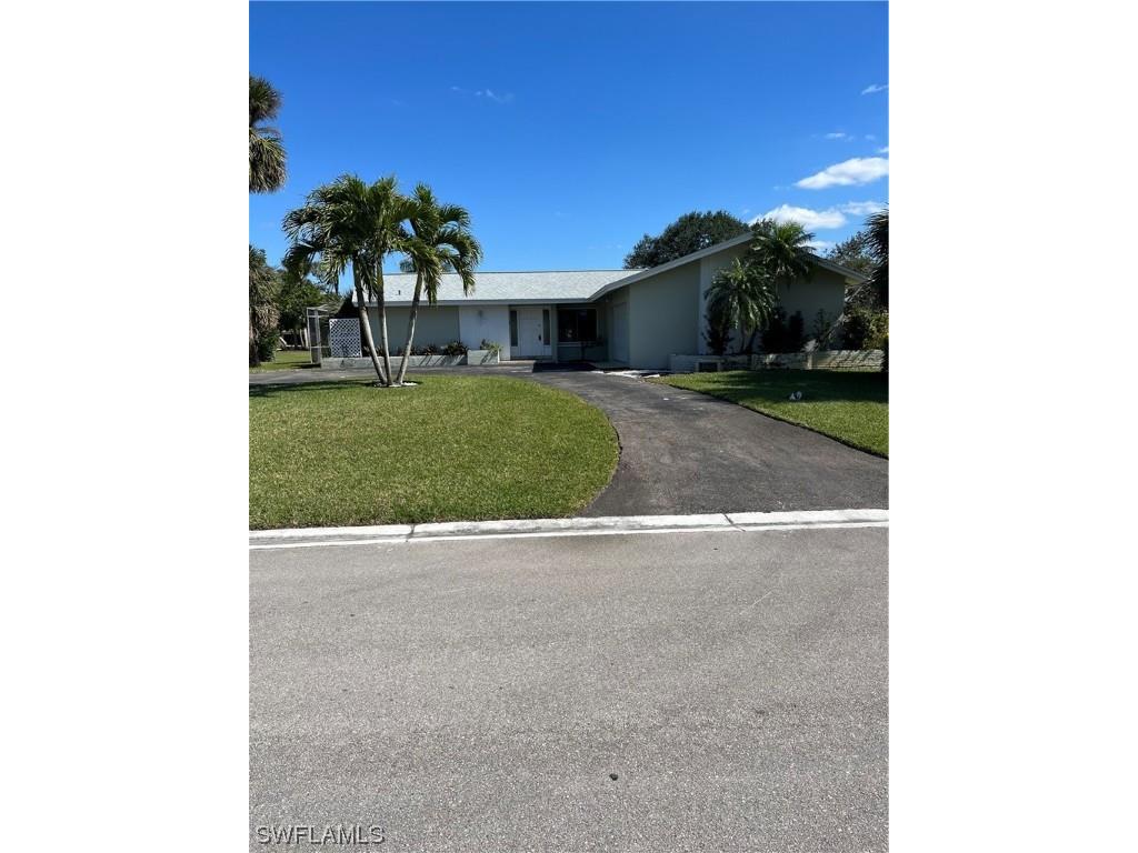 167 Doral Circle Naples FL 34113 223010332 image1