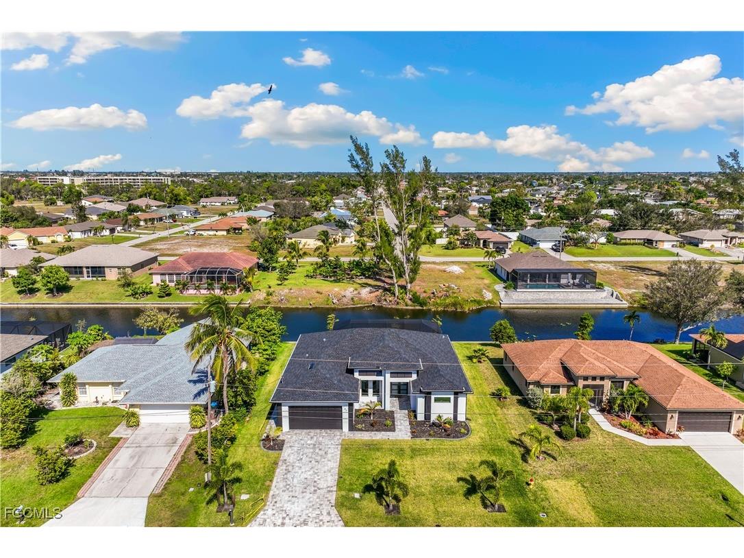 167 SE 16th Street Cape Coral FL 33990 2025015012 image1