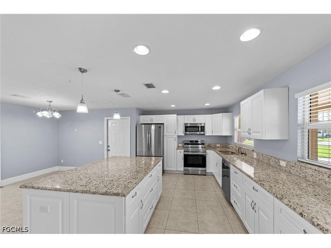 167 SW 53rd Street Cape Coral FL 33914 2026017966 image7