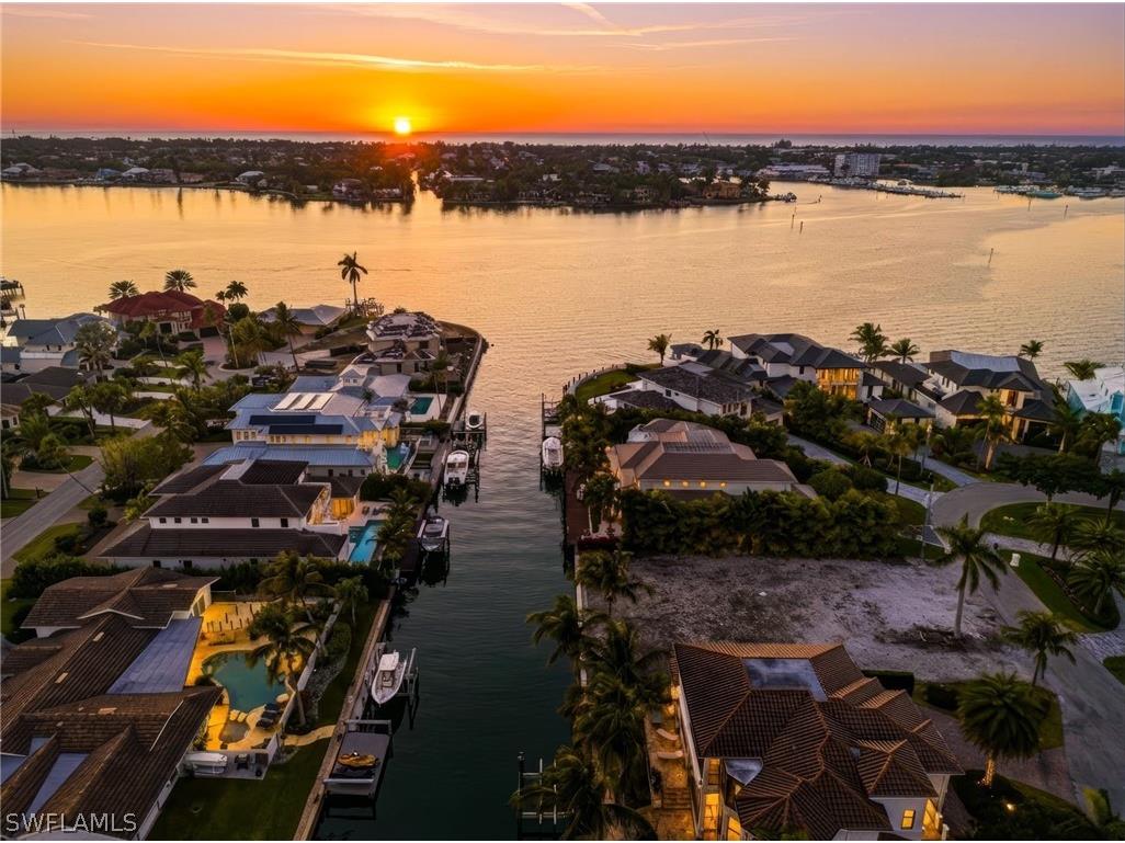 1670 Dolphin Court Naples FL 34102 226005747 image2