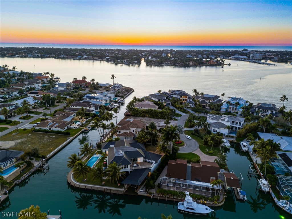 1670 Dolphin Court Naples FL 34102 226005747 image29