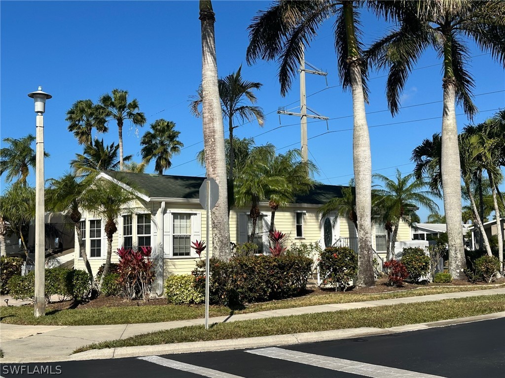 1671 Diamond Lake Circle Naples FL 34114 226006255 image4