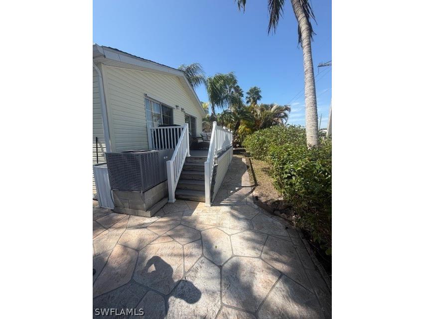 1671 Diamond Lake Circle Naples FL 34114 226006255 image9