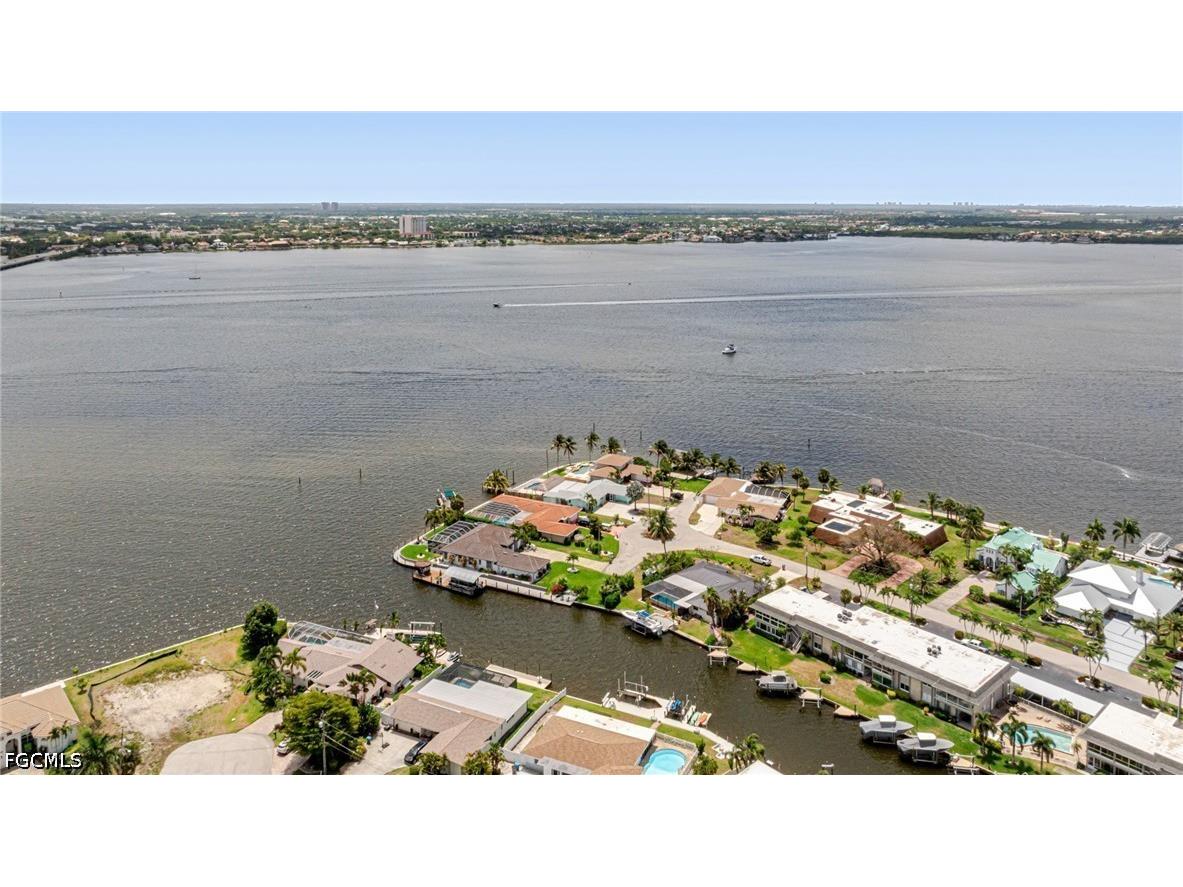 1671 Edith Esplanade #208 Cape Coral FL 33904 2026022177 image45