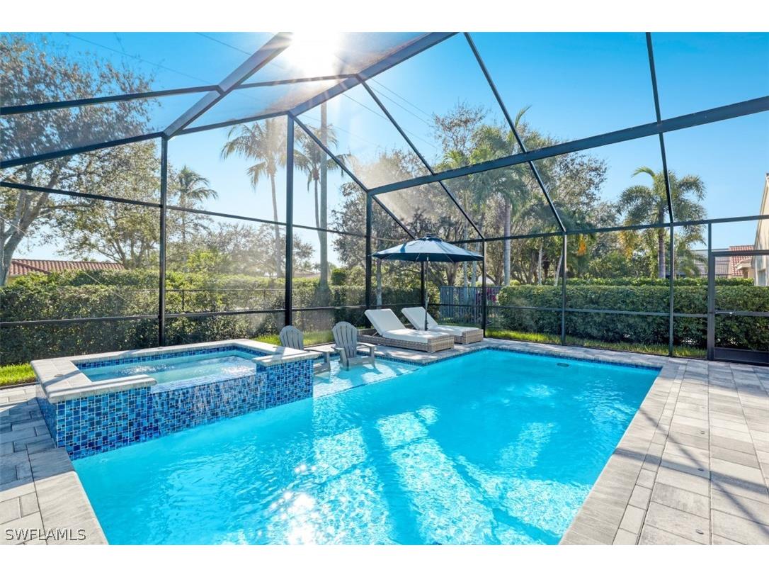 1671 Triangle Palm Terrace Naples FL 34119 222085138 image1