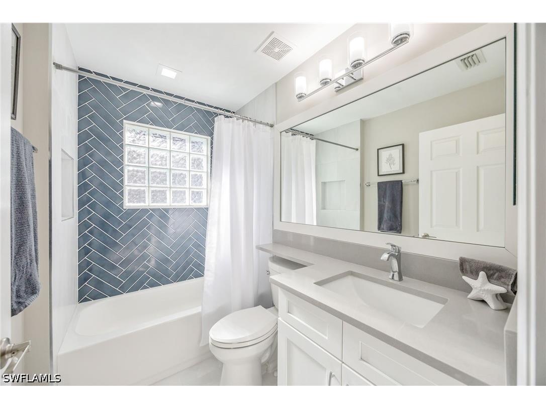 1671 Triangle Palm Terrace Naples FL 34119 226017225 image16