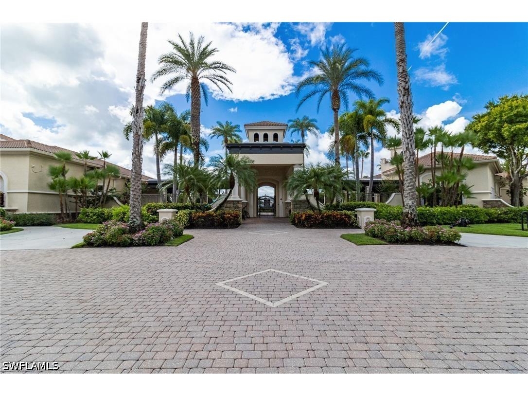 1671 Triangle Palm Terrace Naples FL 34119 226017225 image25