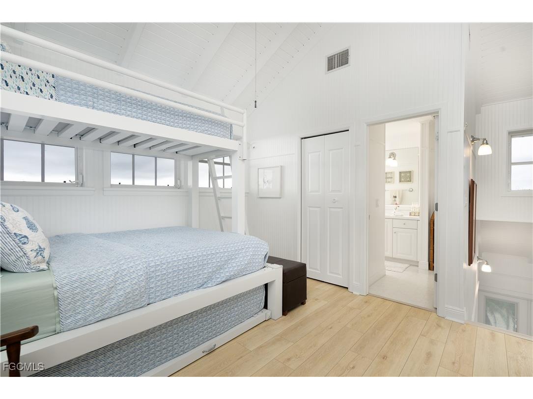 16710 Bocilla Island Club Drive Bokeelia FL 33922 2025007536 image22