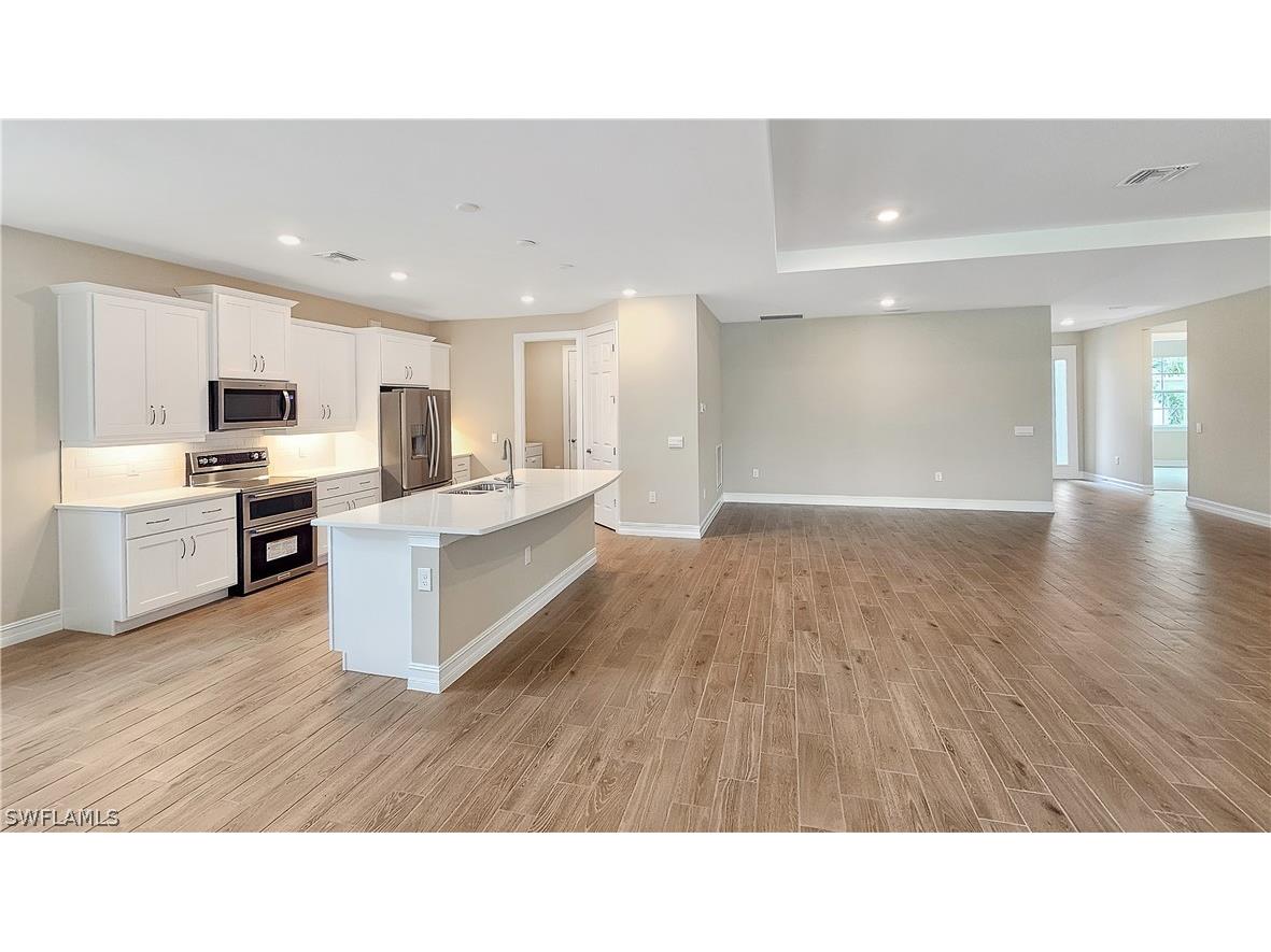 16710 Elkhorn Coral Drive North Fort Myers FL 33903 224063205 image6