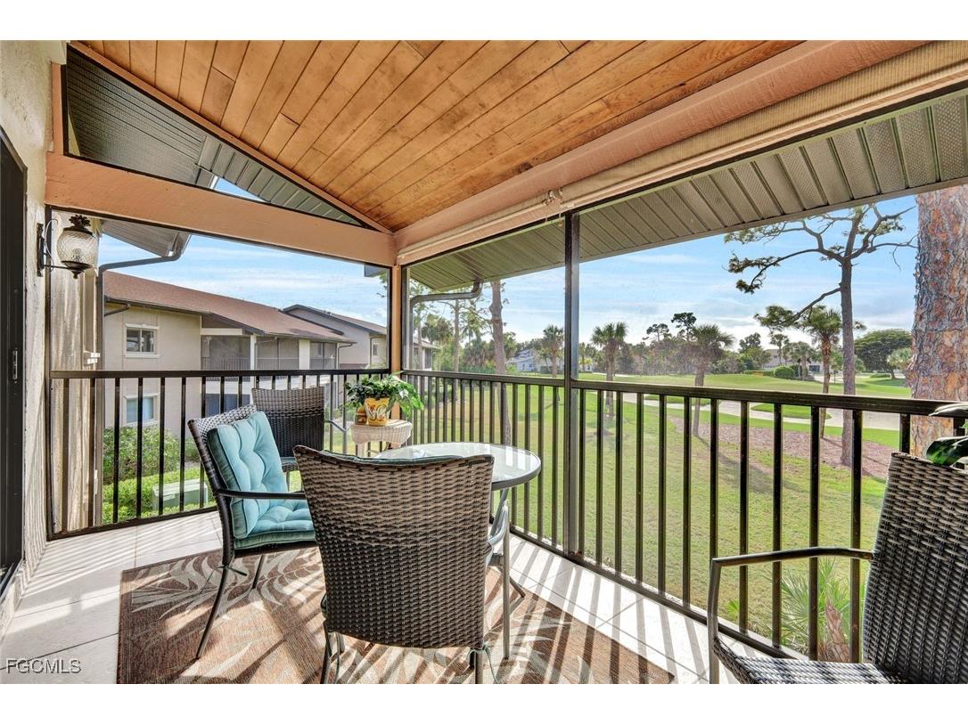 16710 Partridge Place Road #201 Fort Myers FL 33908 2025024186 image1