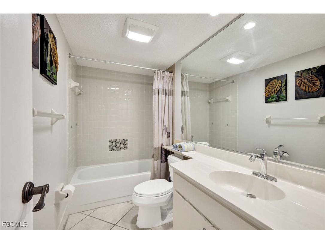 16710 Partridge Place Road #201 Fort Myers FL 33908 2025024186 image22