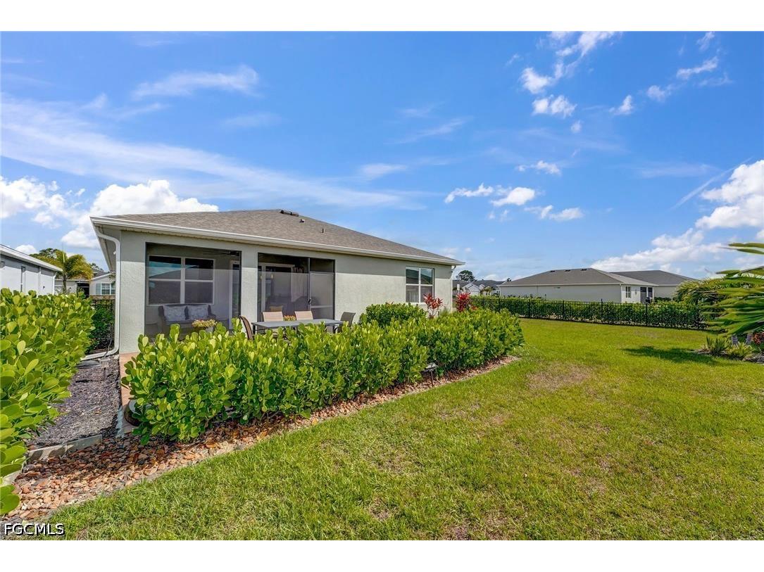 16711 Elkhorn Coral Drive North Fort Myers FL 33903 2026021001 image40