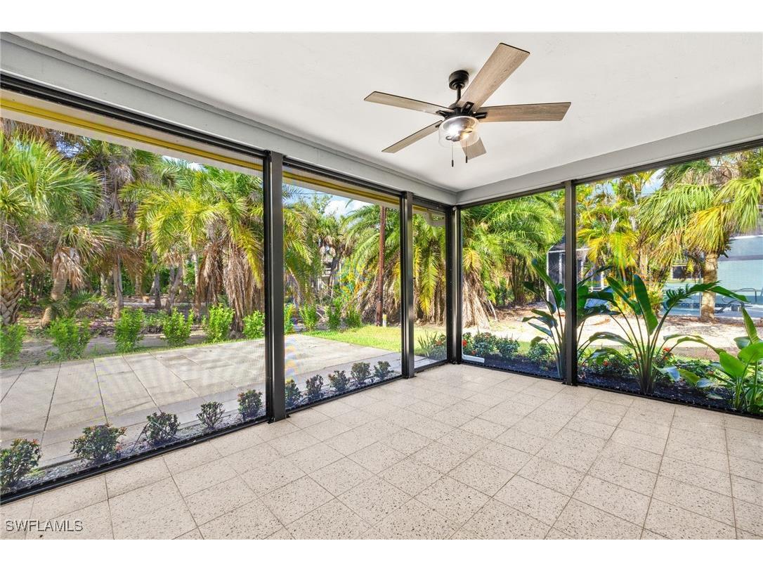 1672 Atlanta Plaza Drive Sanibel FL 33957 225056211 image17