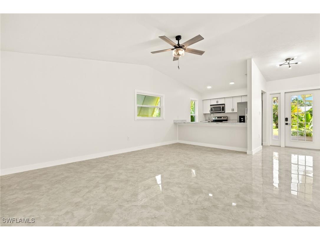 1672 Atlanta Plaza Drive Sanibel FL 33957 225056211 image2