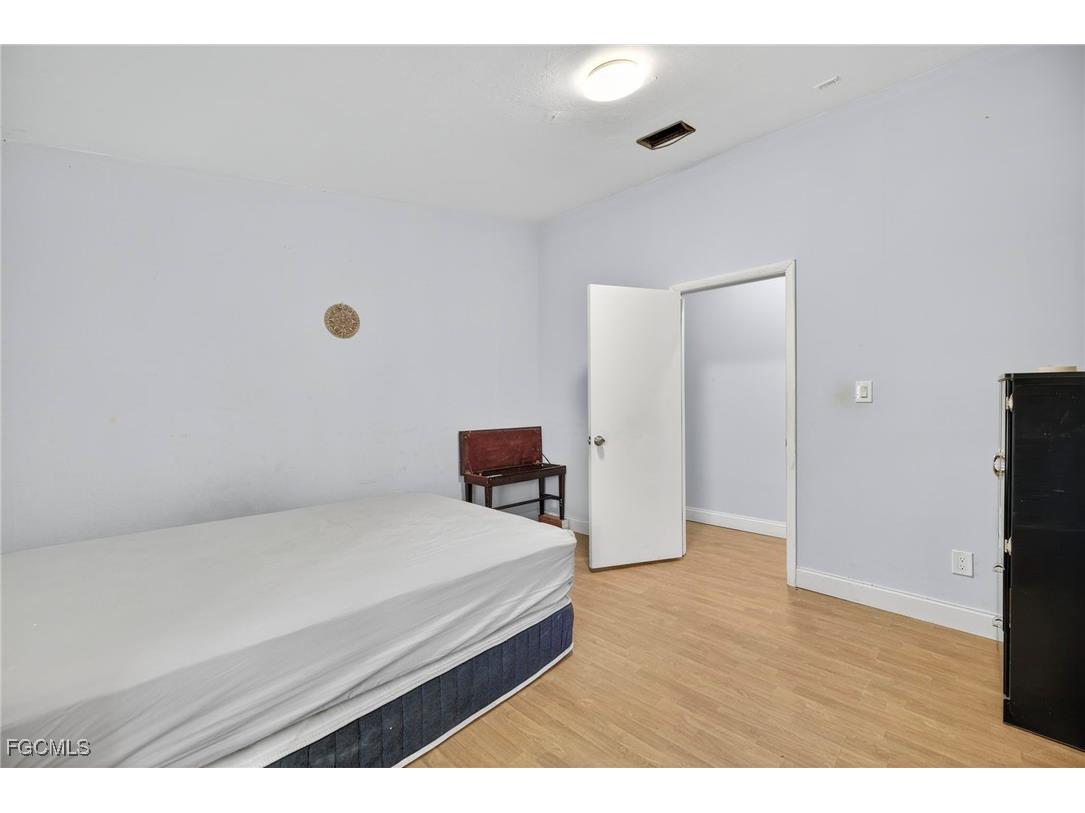 1672 Many Road North Fort Myers FL 33903 2025013775 image30