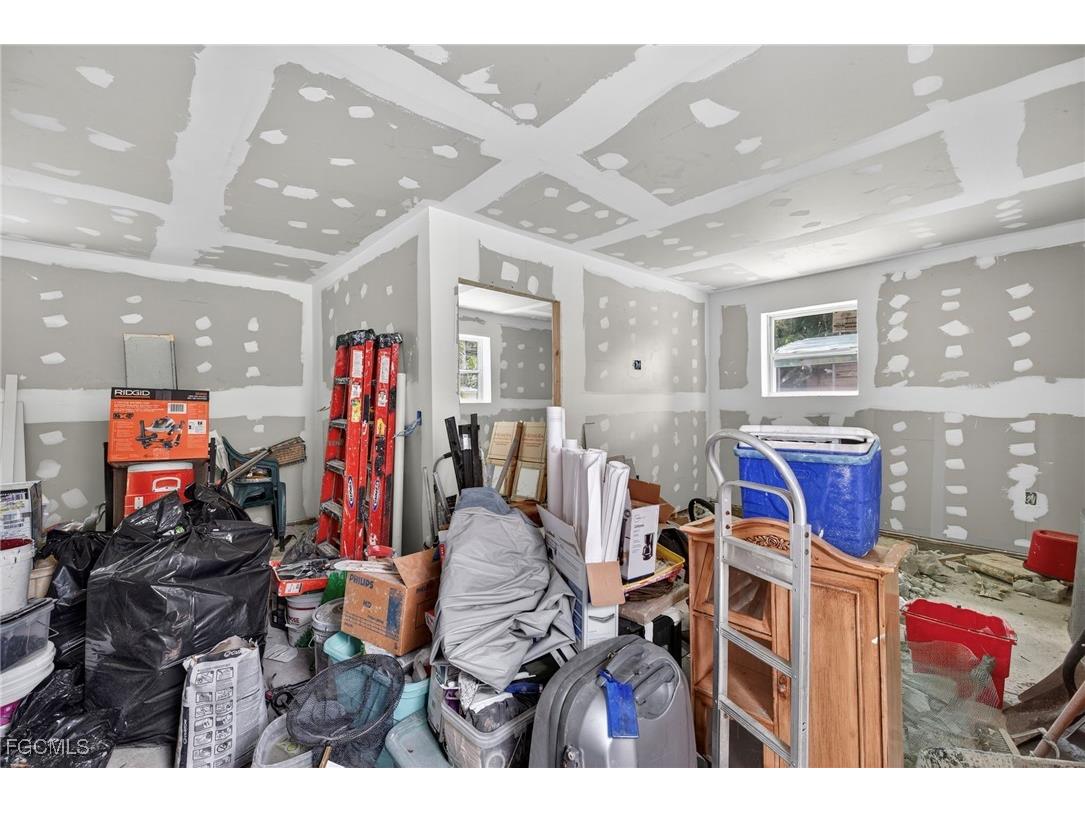 1672 Many Road North Fort Myers FL 33903 2025013775 image35