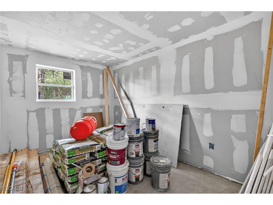 1672 Many Road North Fort Myers FL 33903 2025013775 image39