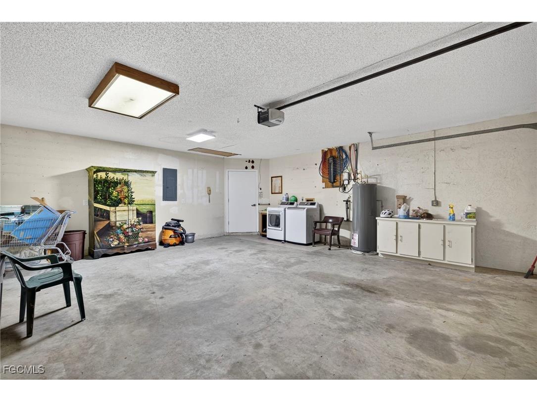 1672 Many Road North Fort Myers FL 33903 2025013775 image40