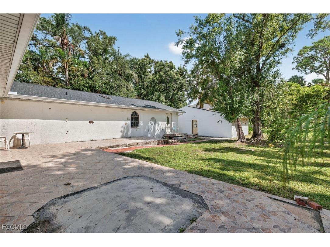 1672 Many Road North Fort Myers FL 33903 2025013775 image41