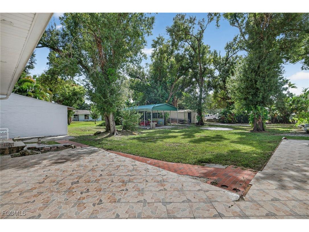 1672 Many Road North Fort Myers FL 33903 2025013775 image43