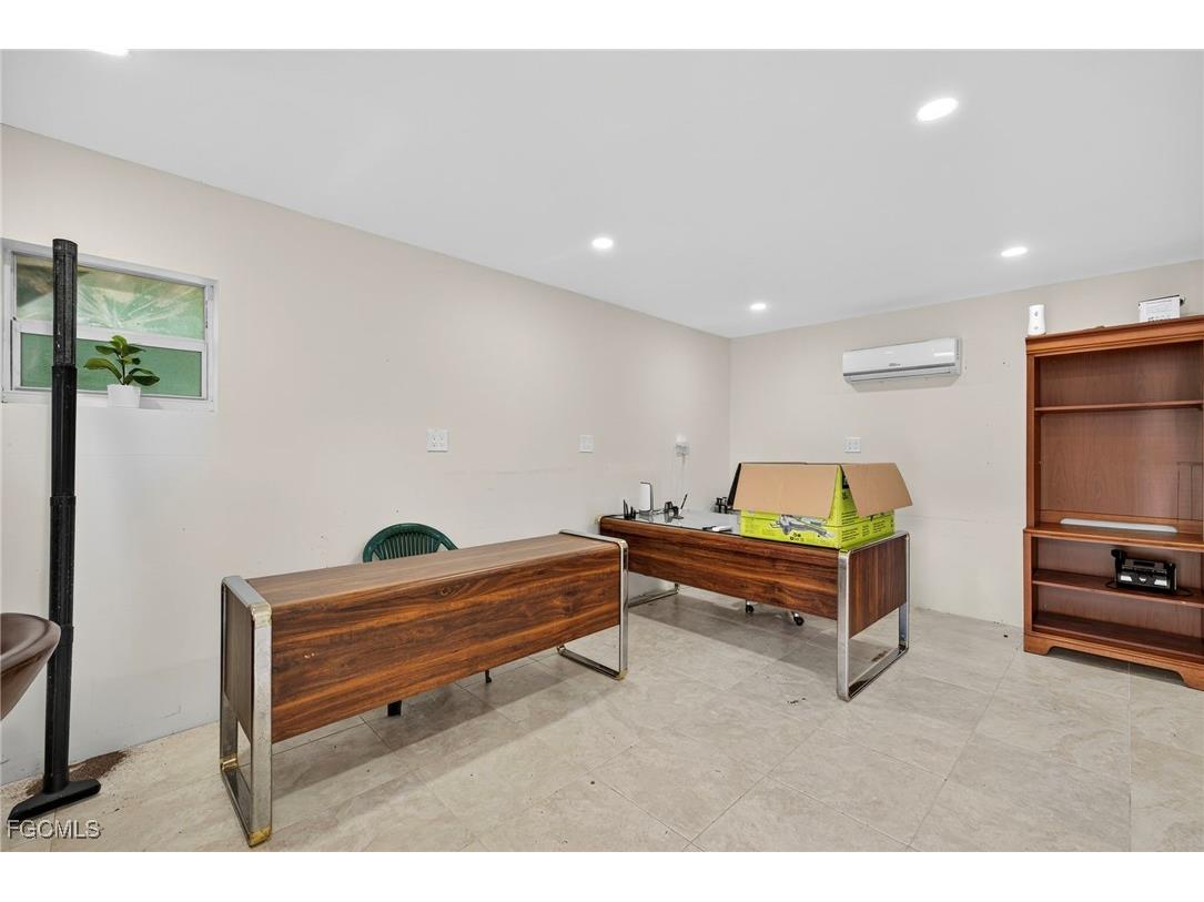 1672 Many Road North Fort Myers FL 33903 2025013775 image49