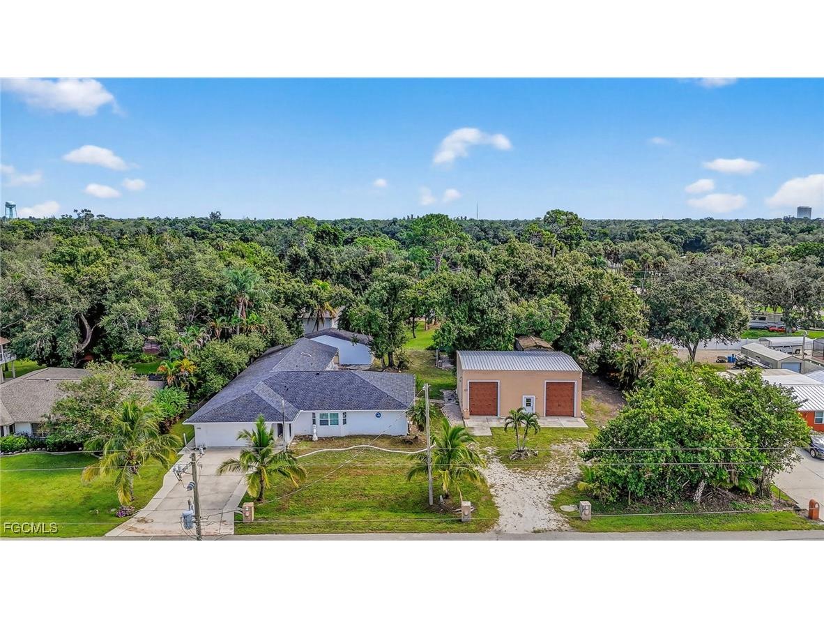 1672 Many Road North Fort Myers FL 33903 2025013775 image50