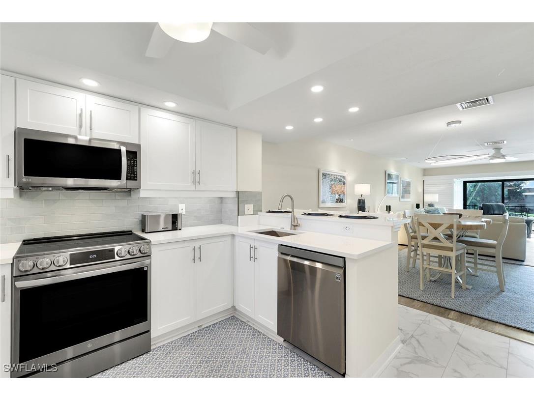 1672 Spoonbill Lane #B Naples FL 34105 225076146 image1