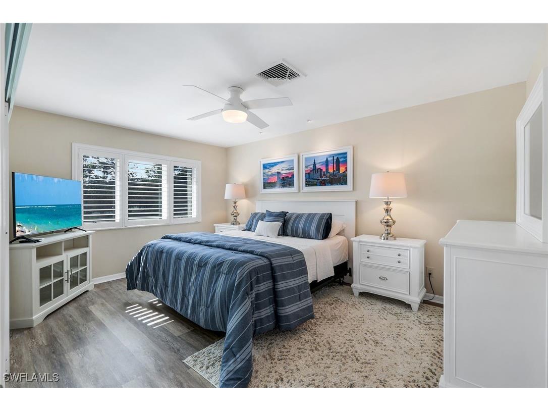 1672 Spoonbill Lane #B Naples FL 34105 225076146 image14