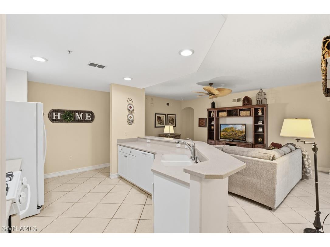 1672 Tarpon Bay Drive S #102 Naples FL 34119 226007828 image5
