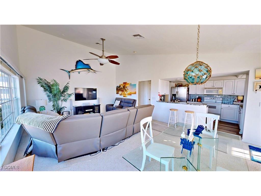 16721 Seagull Bay Court Bokeelia FL 33922 2025021445 image2