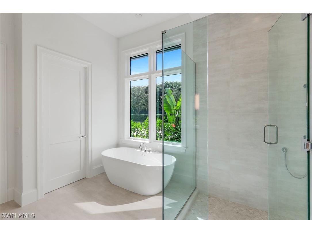 16728 Enclave Circle Naples FL 34110 226004717 image24