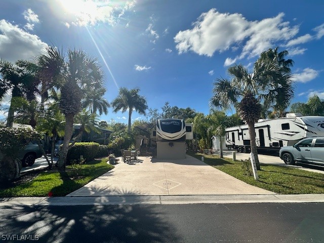 1674 Diamond Lake Circle Naples FL 34114 226006759 image2