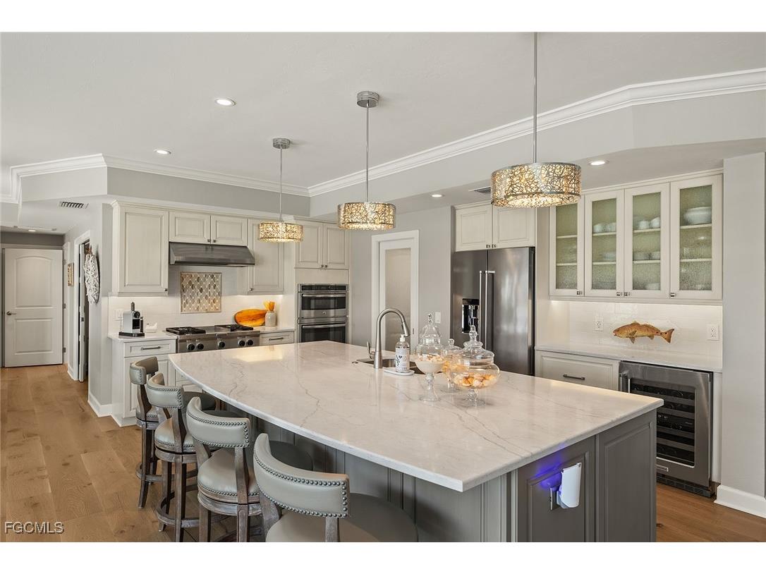 1674 Sabal Palm Drive Sanibel FL 33957 2025016028 image13