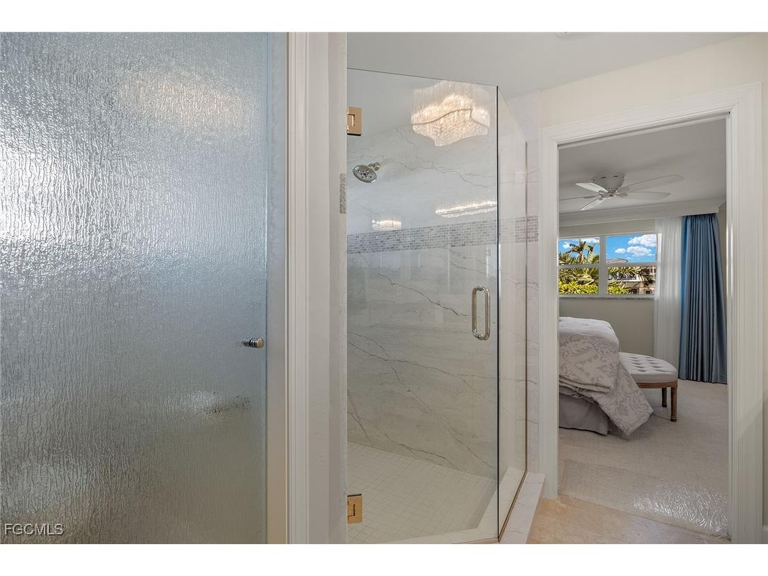 1674 Sabal Palm Drive Sanibel FL 33957 2025016028 image23