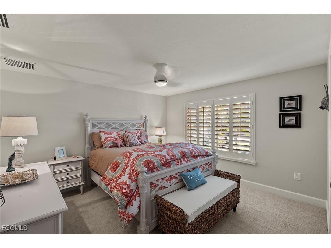 1674 Sabal Palm Drive Sanibel FL 33957 2025016028 image26