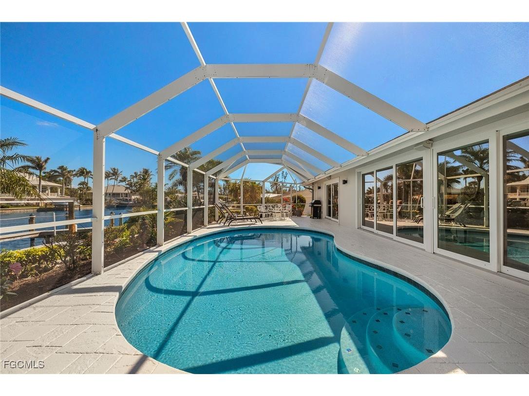 1674 Sabal Palm Drive Sanibel FL 33957 2025016028 image30
