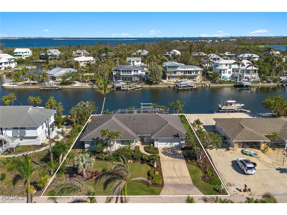 1674 Sabal Palm Drive Sanibel FL 33957 2025016028 image34